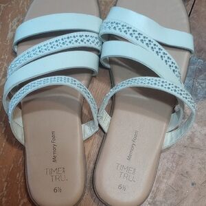Time and Tru Women's Cream Sandals